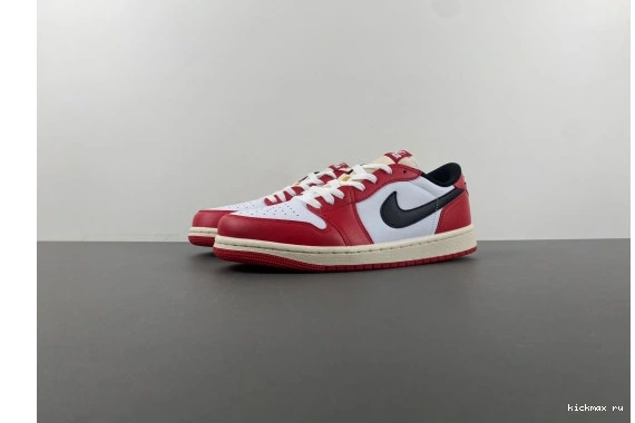 HQ6998-600 Jordan  HQ6998-600 1 OG  Low Air “Chicago” 0516